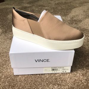 Size 10 Vince Warren brown slip-ons